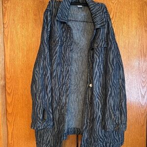 Like new (worn twice) sz 3 Chico’s fancy styled denim jacket.